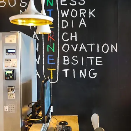 Hotel Ibis Paris Porte De Centre Clichy