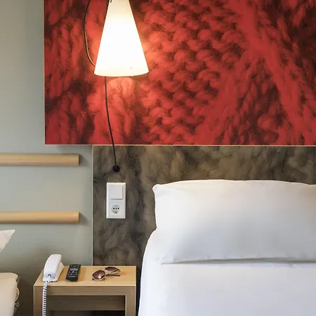 Hotel Ibis Paris Porte De Centre