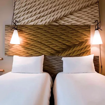Ibis Paris Porte De Centre 3* Clichy