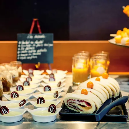 Ibis Paris Porte De Centre 3*