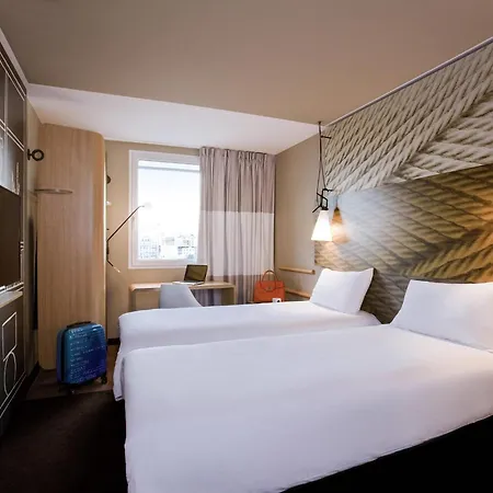 Ibis Paris Porte De Centre