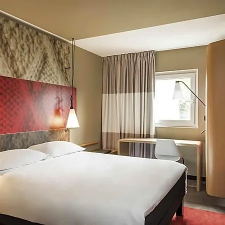 Ξενοδοχείο Ibis Paris Porte De Centre Clichy