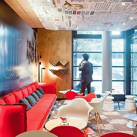 Отель Ibis Paris Porte De Centre