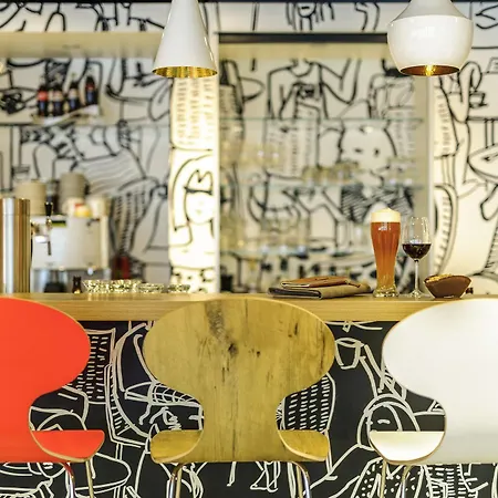 Ibis Paris Porte De Centre Hotel 3*
