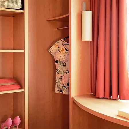 Ibis Paris Porte De Centre 3* Clichy