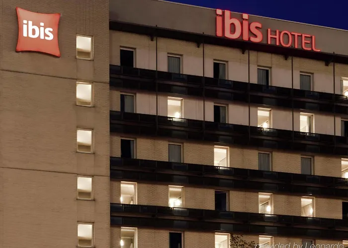 Ibis Paris Porte De Centre Otel